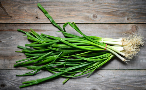 已识别到 1000 个新鲜的葱木背景相似素材图片