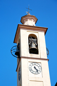 建钟楼在意大利欧洲石和贝尔图片
