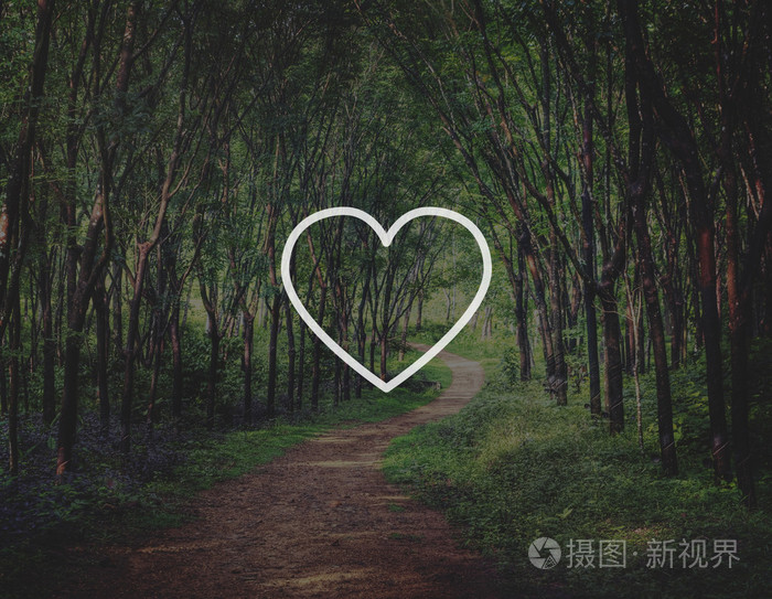 心与森林背景图标