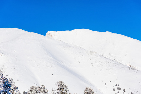 雪山