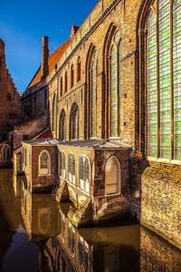 比利时布鲁日的中世纪古建筑图片