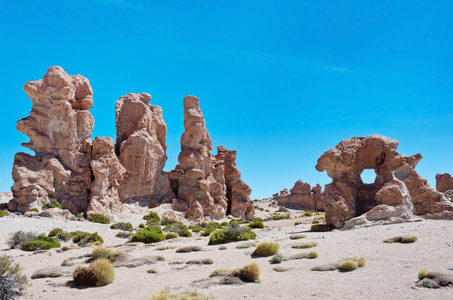 在高原的岩石形成照片