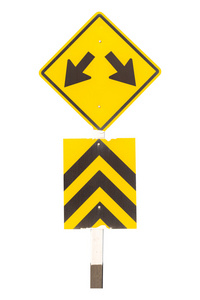 箭头交通标牌图片