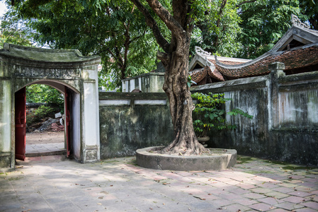 文学在河内的寺庙