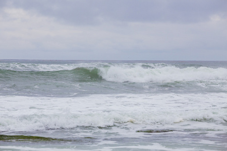 加州拉霍拉的巨浪图片