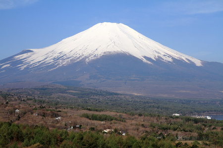 富士山，日本山梨县山中湖为视角