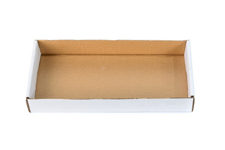 打开纸箱纸盒或孤立与软阴影的棕色纸盒