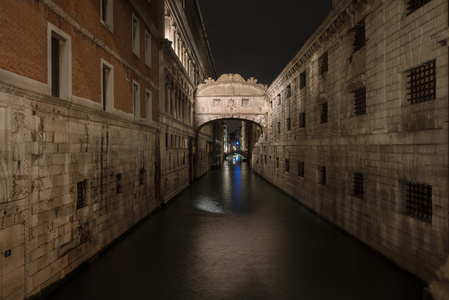威尼斯的街道和桥梁