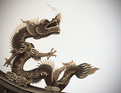 龙雕像中国风格