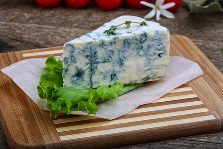 蓝纹奶酪与模具