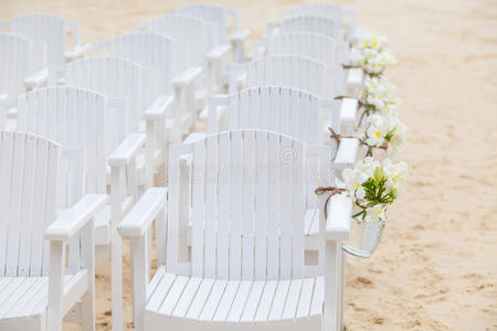 婚礼的椅子布置