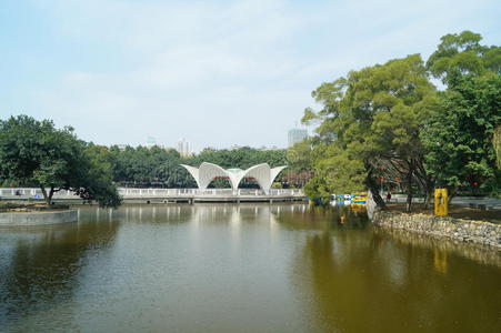 亭台楼阁 旅游业 公园 闲暇 建筑学 植物 池塘 宝安 水库