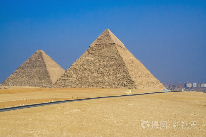 神秘的埃及金字塔。