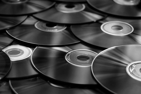 黑色 cd 堆栈