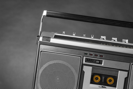20 世纪 80 年代银广播音箱