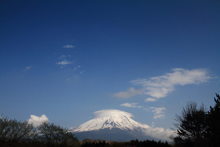 从 Yamanakako，日本山梨县富士山