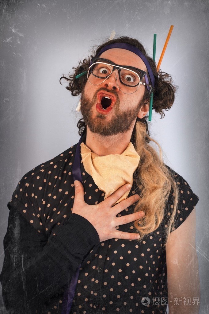 大胡子的疯子疯子