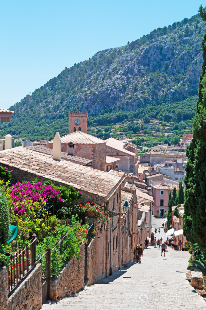 西班牙巴利阿里群岛马洛卡: 波伦卡的365加略山台阶 (台阶底部) 的