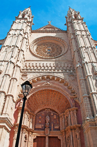 西班牙巴利阿里群岛马洛卡 帕尔马圣玛丽亚大教堂的正面, 被称为拉苏, 是马洛卡的哥特式罗马天主教大教堂