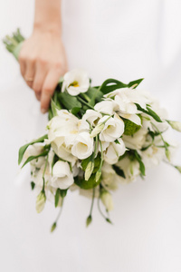 白玫瑰新娘花束