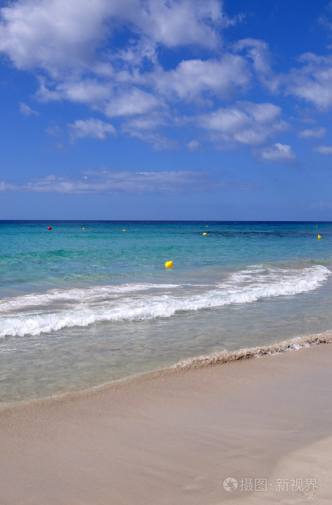 梅诺卡岛海滩的美景照片-正版商用图片1mhbol-摄图新视界