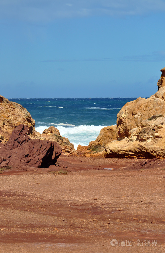 巴利阿里岛在西班牙梅诺卡岛海滩-令人惊叹的美景之旅