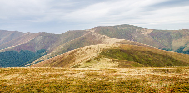 Piliptse 山景