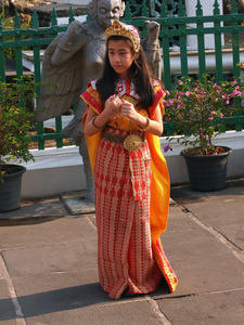 传统的泰国女人