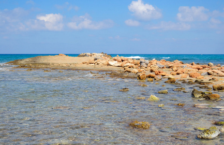 岩石在爱琴海海岸