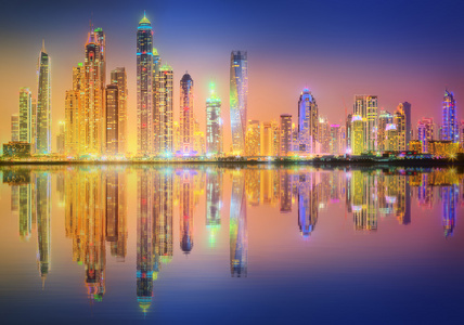 迪拜码头的美丽全景。阿拉伯联合酋长国