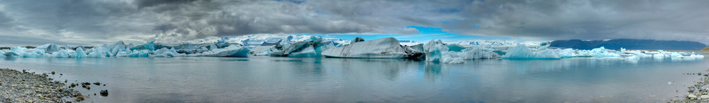 Jokulsarlon 环礁湖的全景图