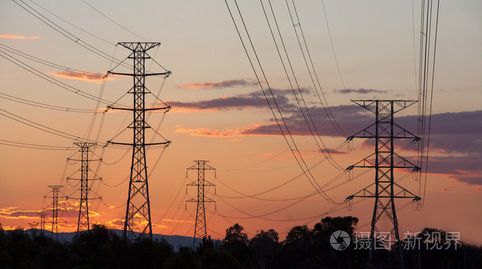 高电压电力塔