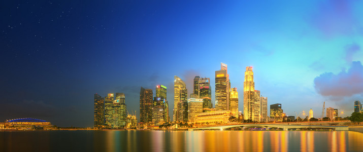 新加坡的天际线和视图的滨海湾