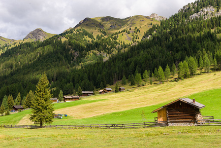 Val San Nicolo Fassa 谷