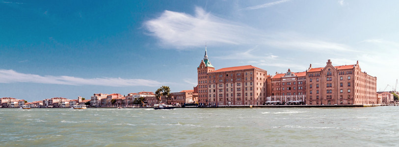 威尼斯的街道 运河和建筑物