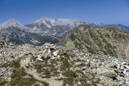 皮林山北部的全景视图