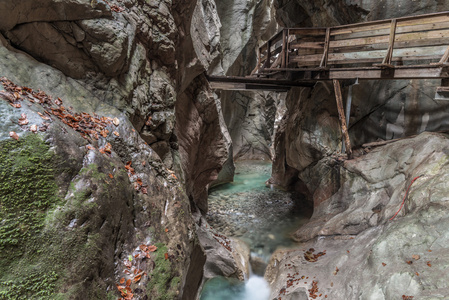 水槽在奥地利Seisenbergklamm