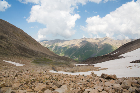 观山谷与峰