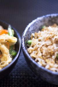 日本餐厅炒饭蔬菜