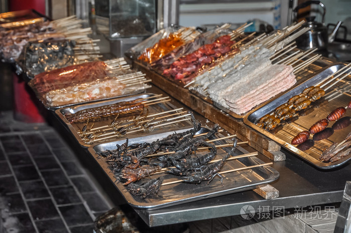 亚洲食品.各种昆虫是煎炸烤串