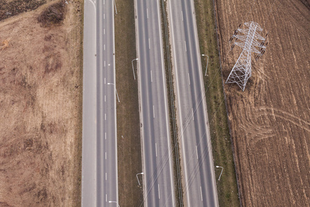 鸟瞰的公路