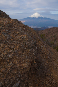 富士山和悬崖