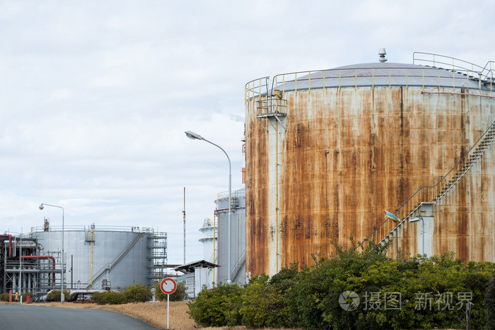 炼油厂油坦克工业园区