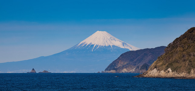 富士山，日本海域冬季