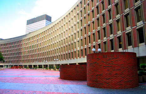 在中心广场，政府中心，波士顿附近的建筑