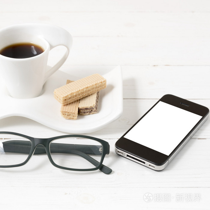 咖啡杯与硅片 手机 眼镜