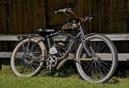 摩托车 骑自行车 踏板 自行车 运输 发动机 古老的 习俗