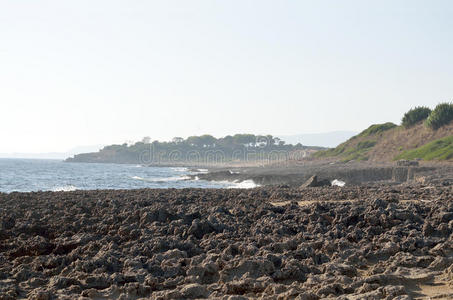 岩石海岸线