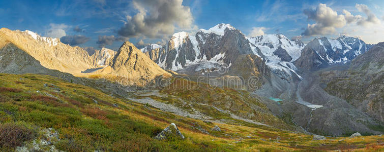 阿尔泰山脉