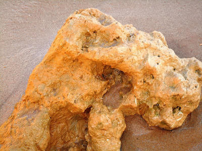 海岩海岩绿松石海岩和谐与平衡使棕色和黑色的石头与海岩相结合,禅宗